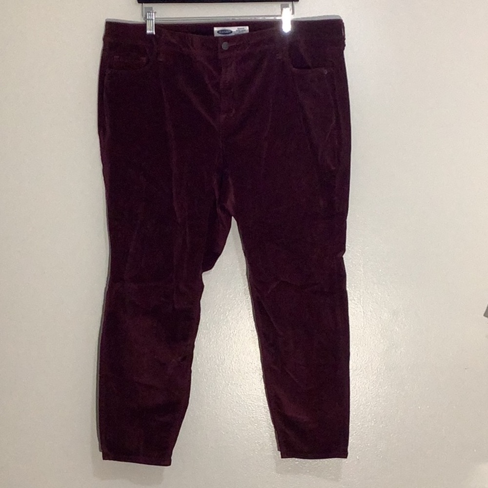 Old Navy Rockstar Super Skinny Suede Pants